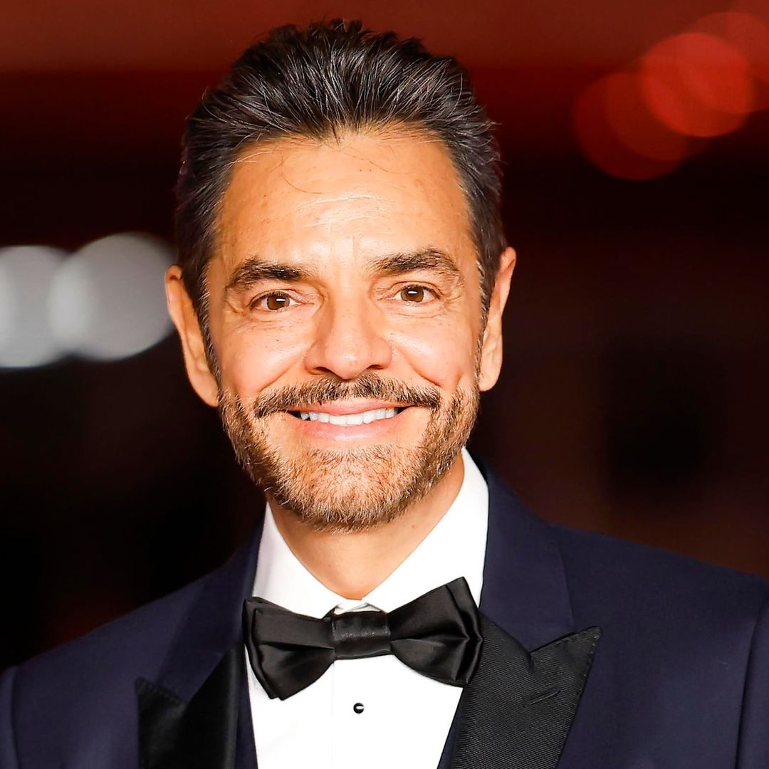 ¡Un Derbez en el futbol! Eugenio presenta a la nueva promesa de la familia