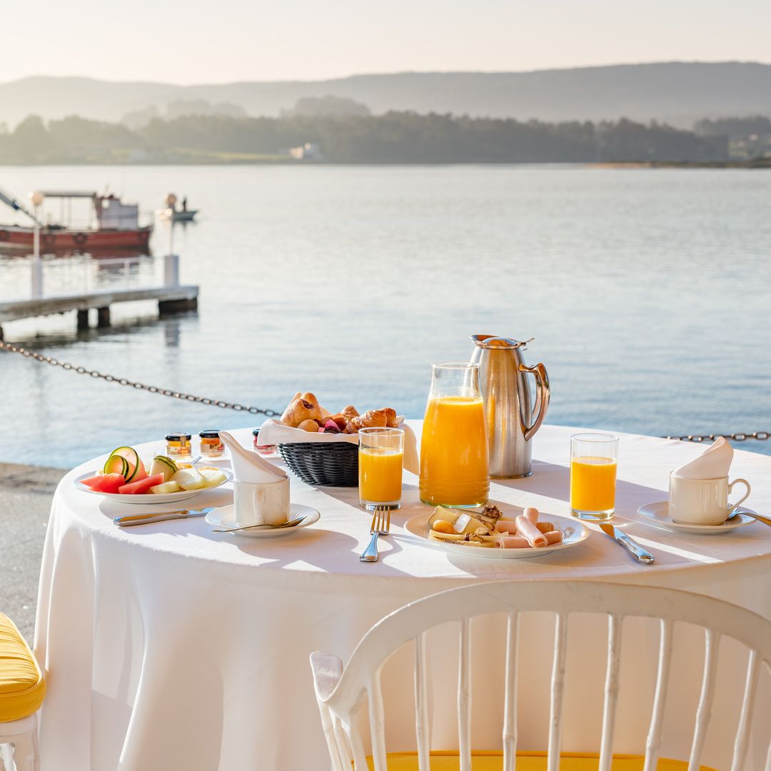 Desayuno en el Gran Hotel La Toja Balneario, situado en la isla de La Toja, en Pontevedra