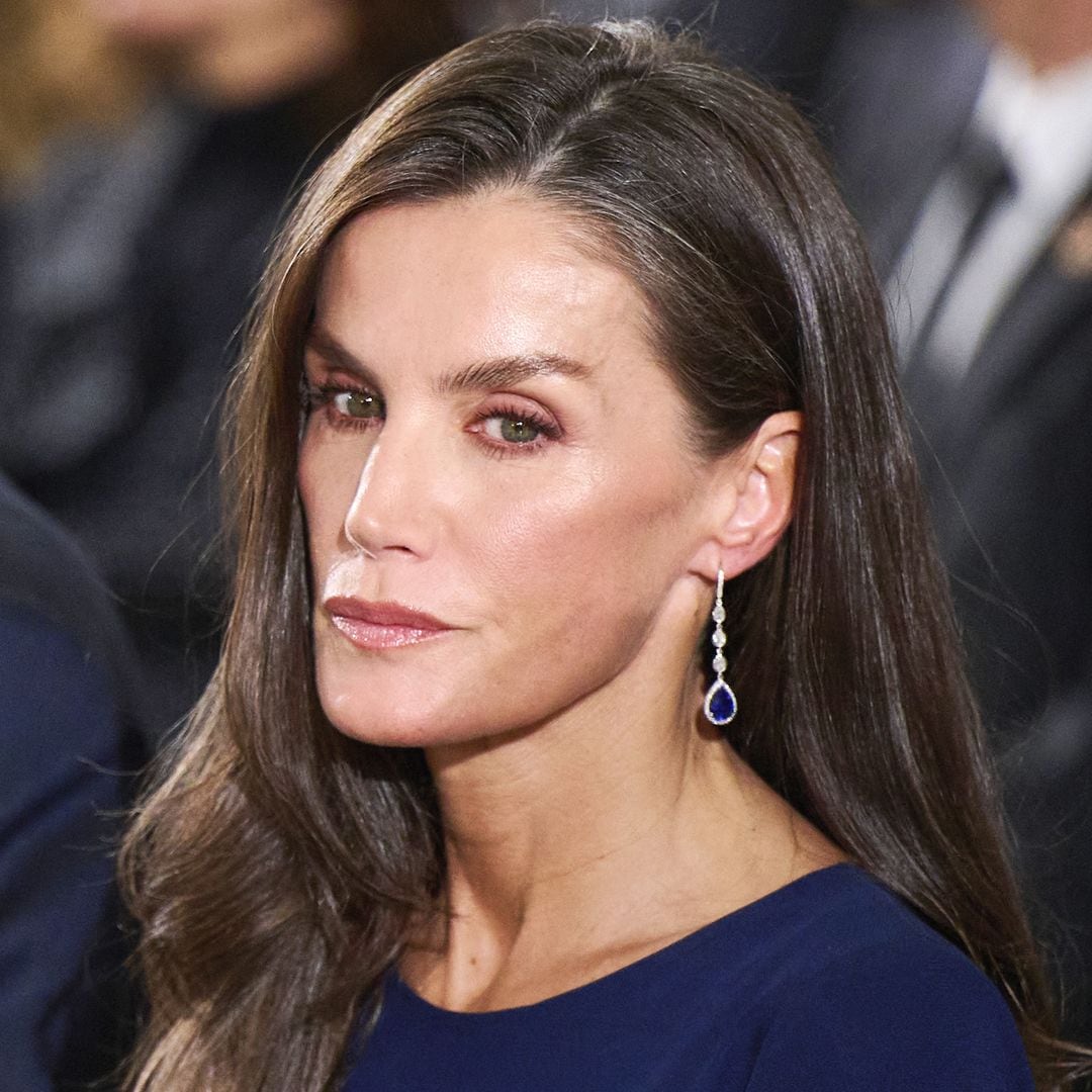 El homenaje silencioso de la Reina en Valencia: su gesto con una de las firmas afectadas por la DANA