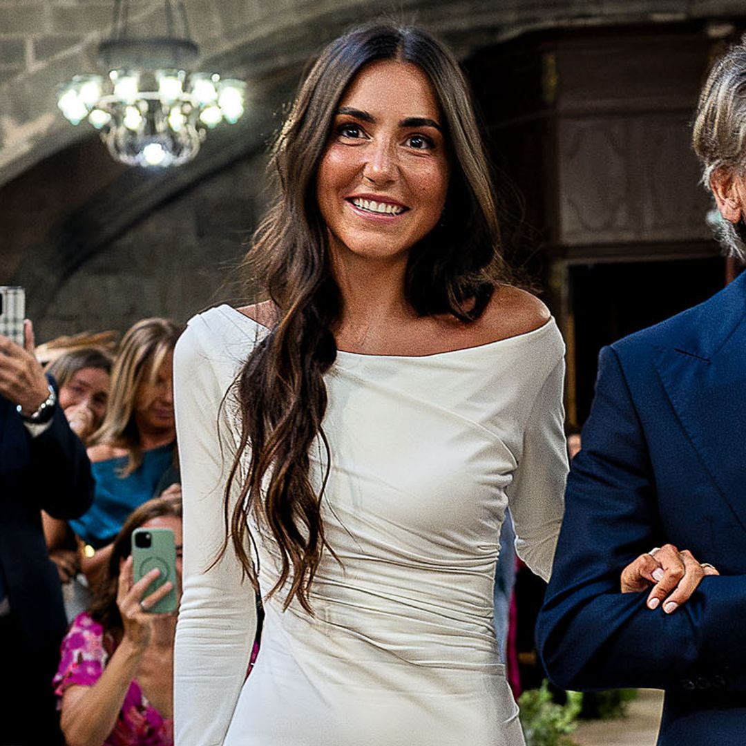 El emotivo detalle que escondía el vestido de novia de Natalia Pujol en su boda con Guillermo Creuheras