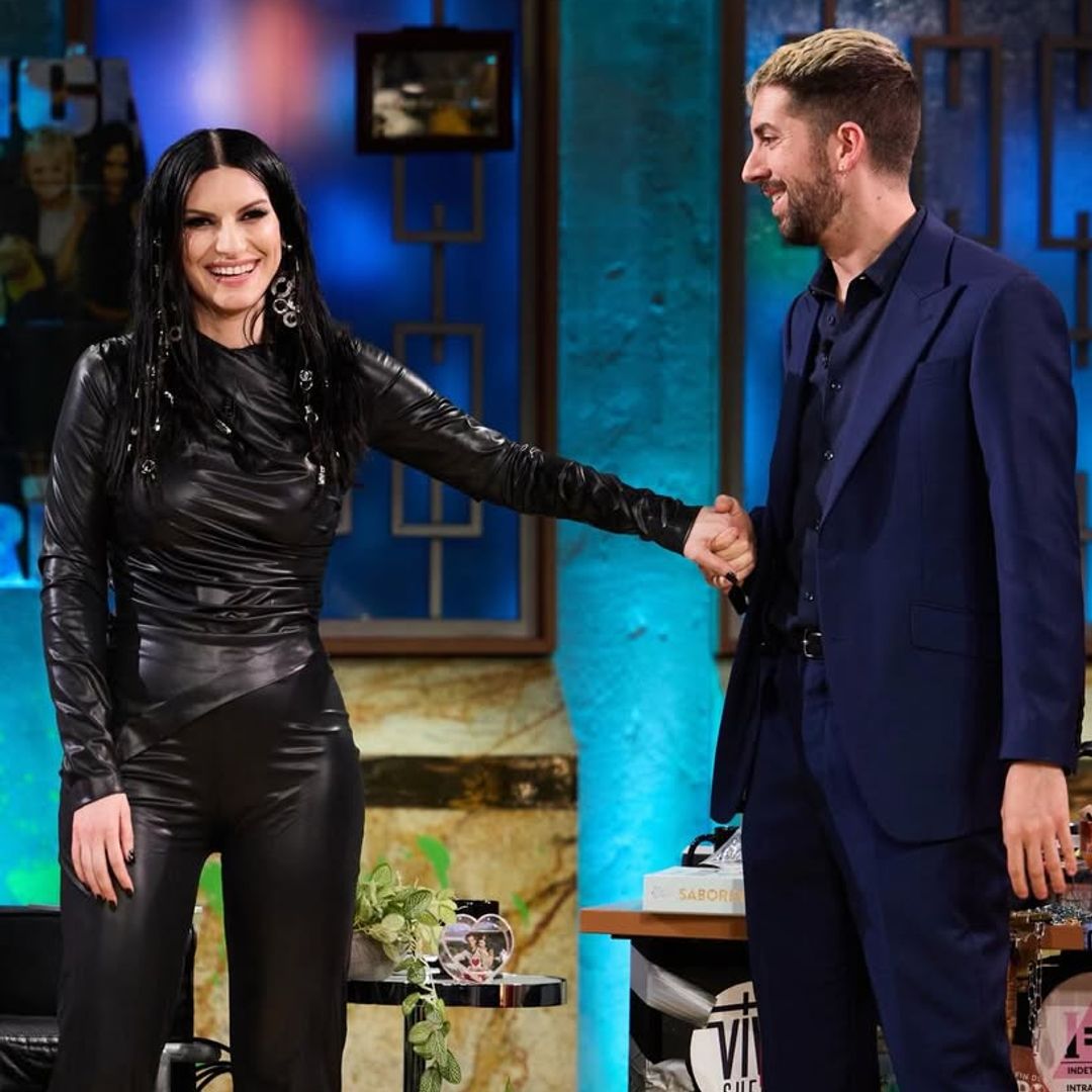 Laura Pausini le da a David Broncano el truco infalible para el amor, con regalo para Silvia Alonso incluido
