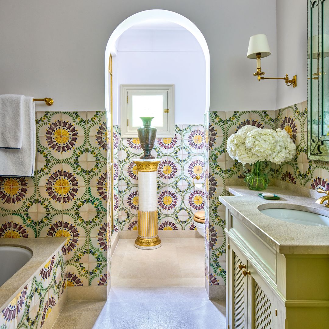 El baño principal de la Finca X’Arbet