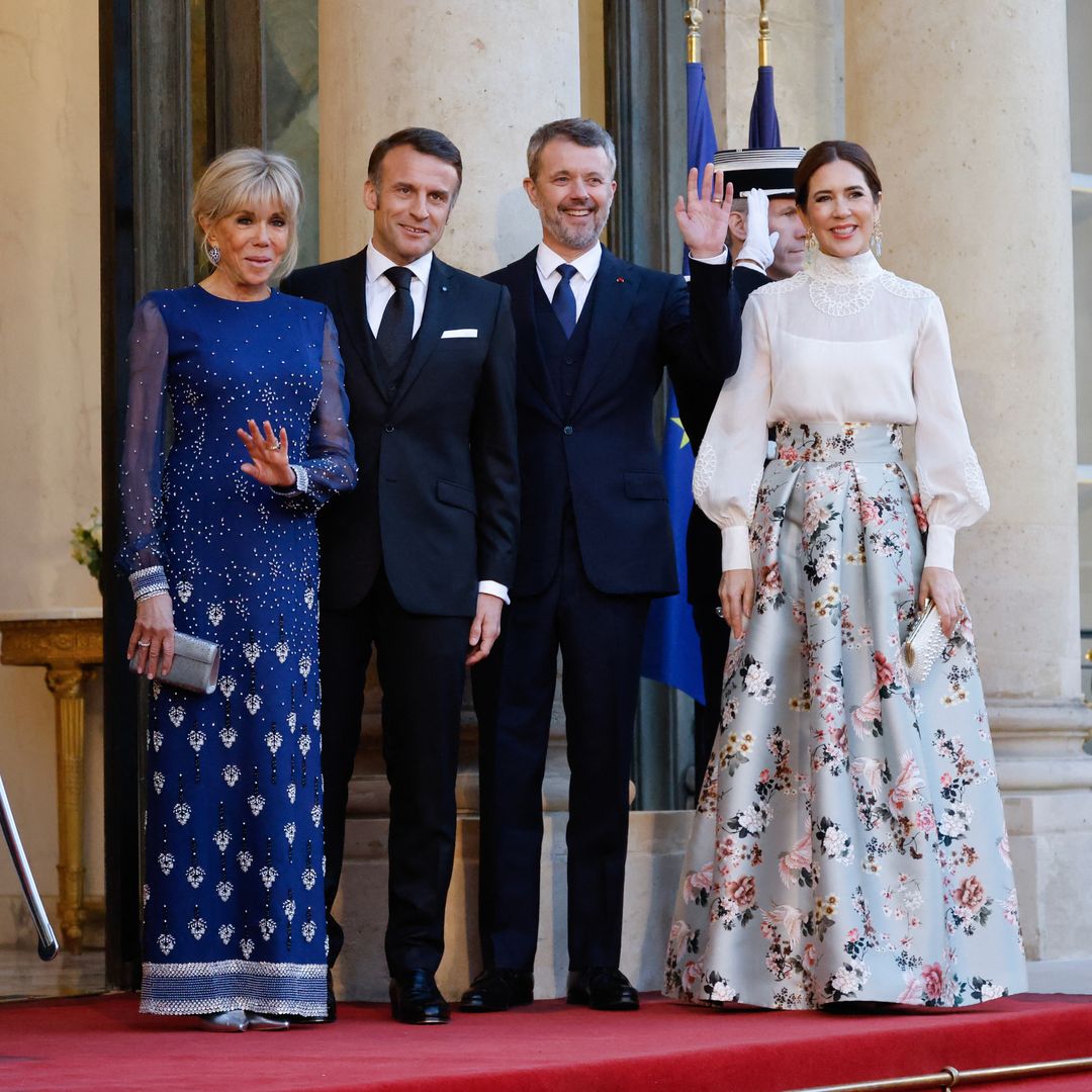 Los Reyes daneses con Emmanuel y Brigitte Macron en una cena de Estado en París