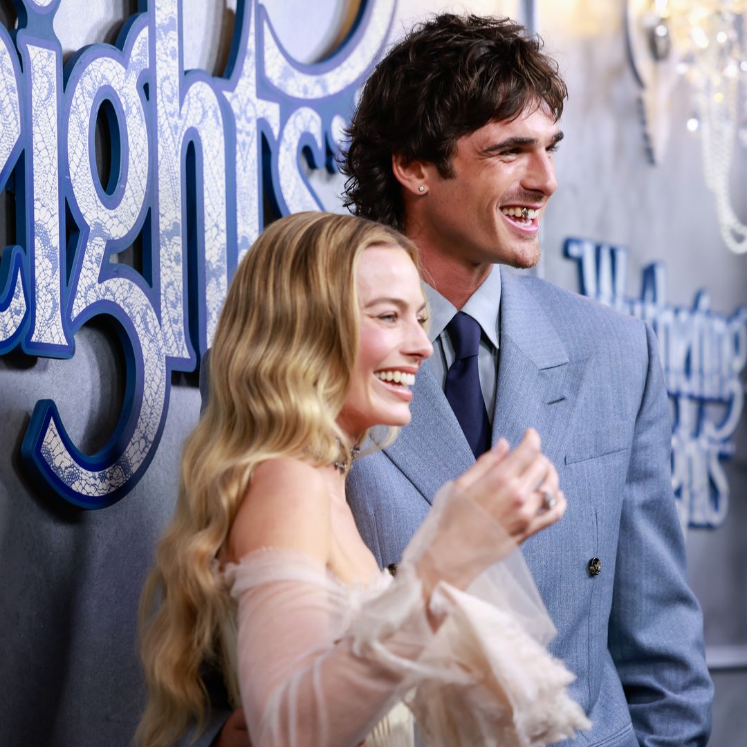 Jacob Elordi y el diente de oro que esconde un potente vínculo con Margot Robbie