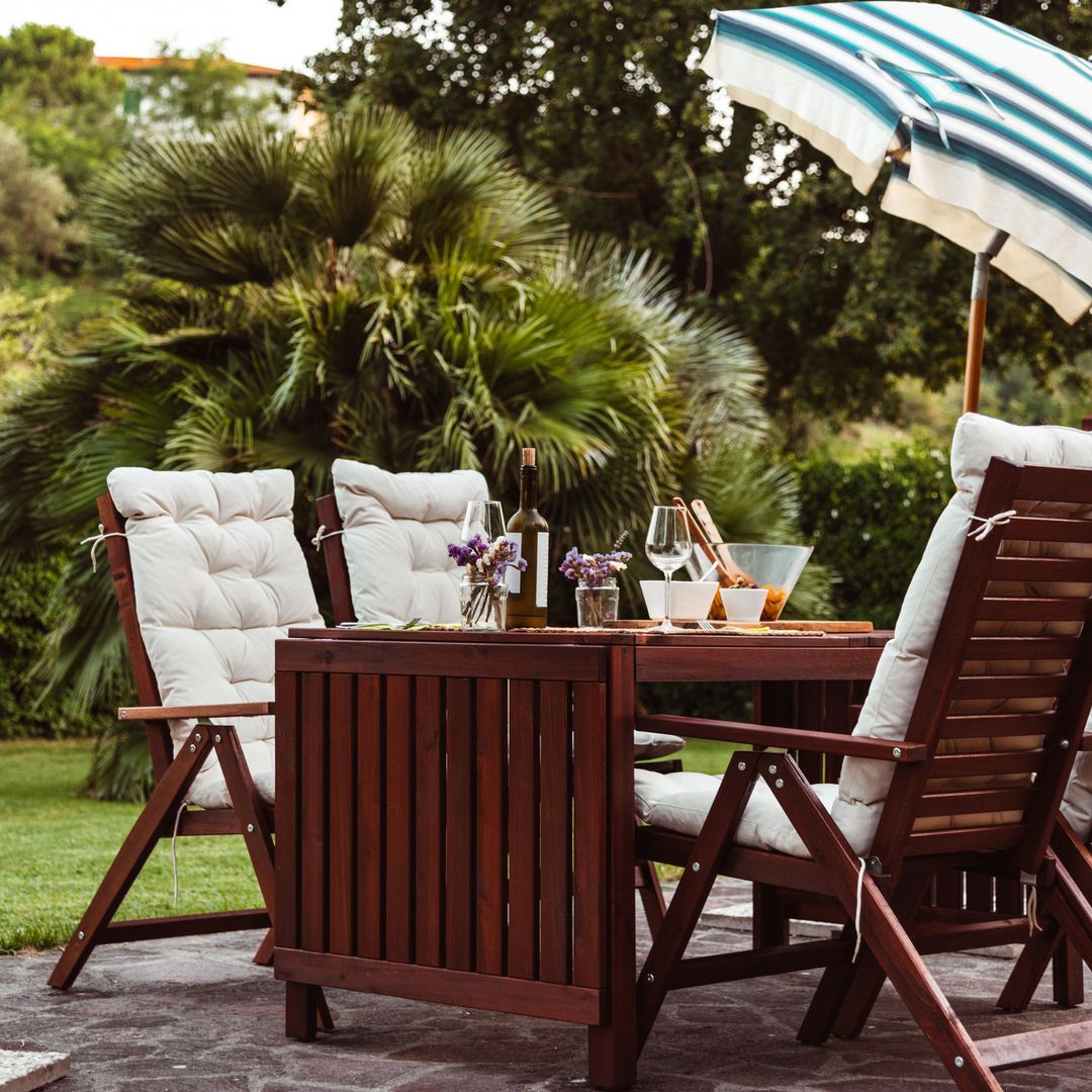 'DECO-SUPERVIVENCIA': 5 consejos para cuidar los muebles de exterior y evitar su deterioro con el calor