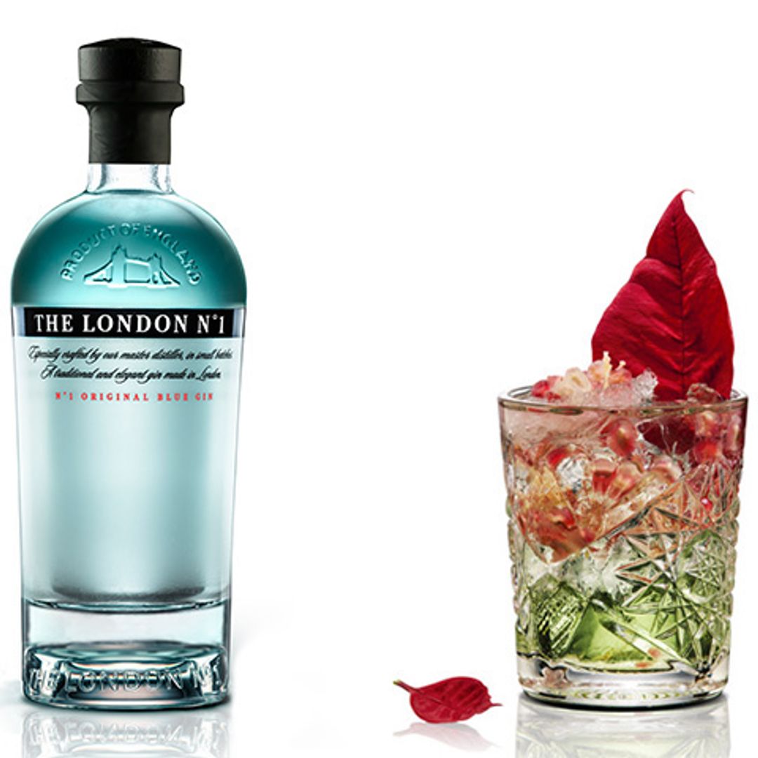 Aprende a preparar el cóctel de ginebra con el que triunfarás estas Navidades