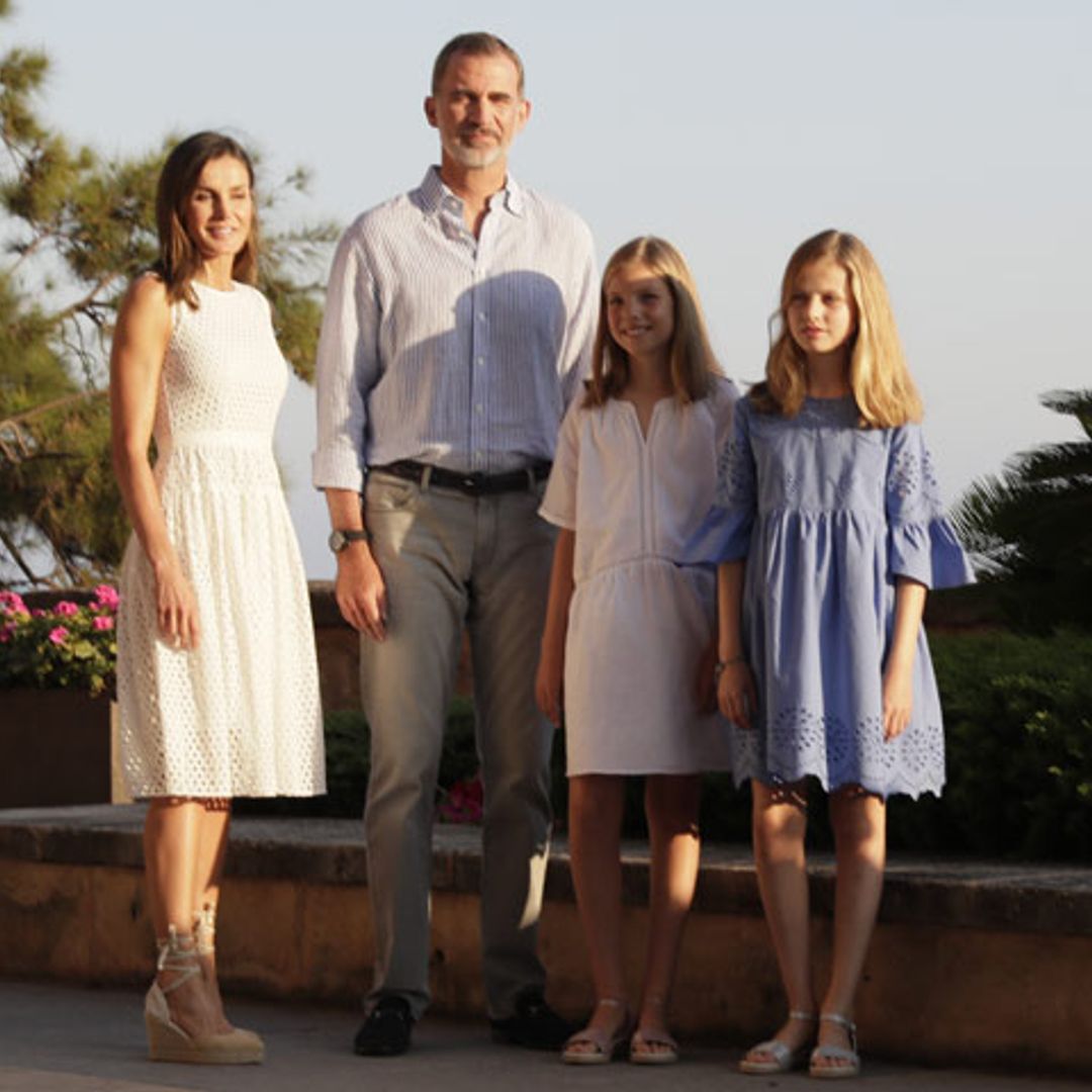 El rey Felipe, tras confirmarse la ausencia de don Juan Carlos en Mallorca: 'Está fastidiado'