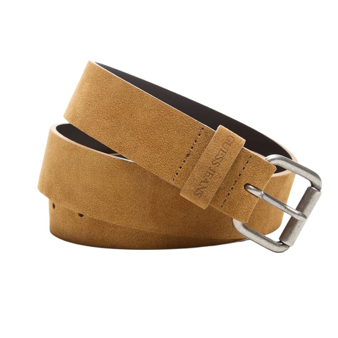 Cinturón de ante cepillado (49 €), de Guess Accessories