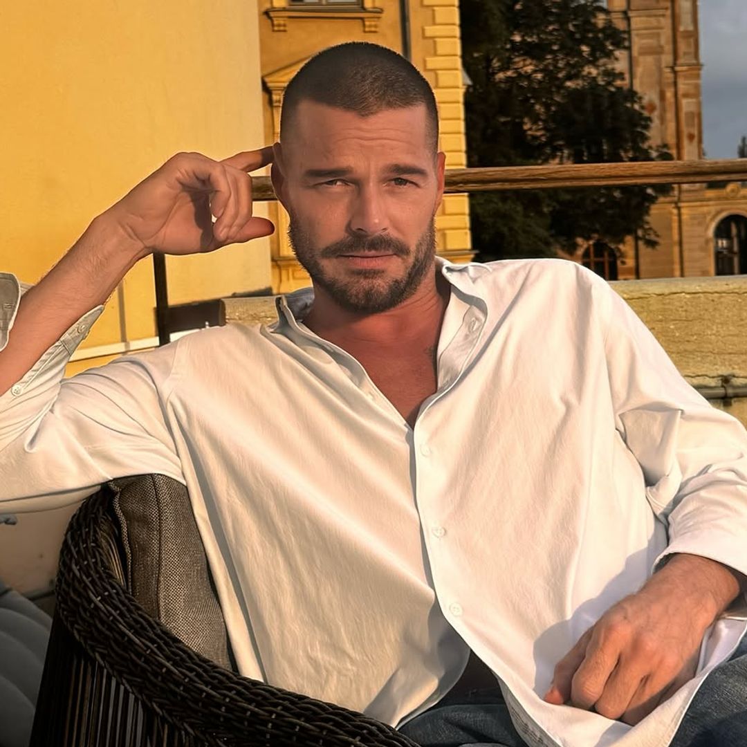 Los mellizos de Ricky Martin cumplen 18 años: así han cambiado Matteo y Valentino desde su presentación en ¡HOLA!