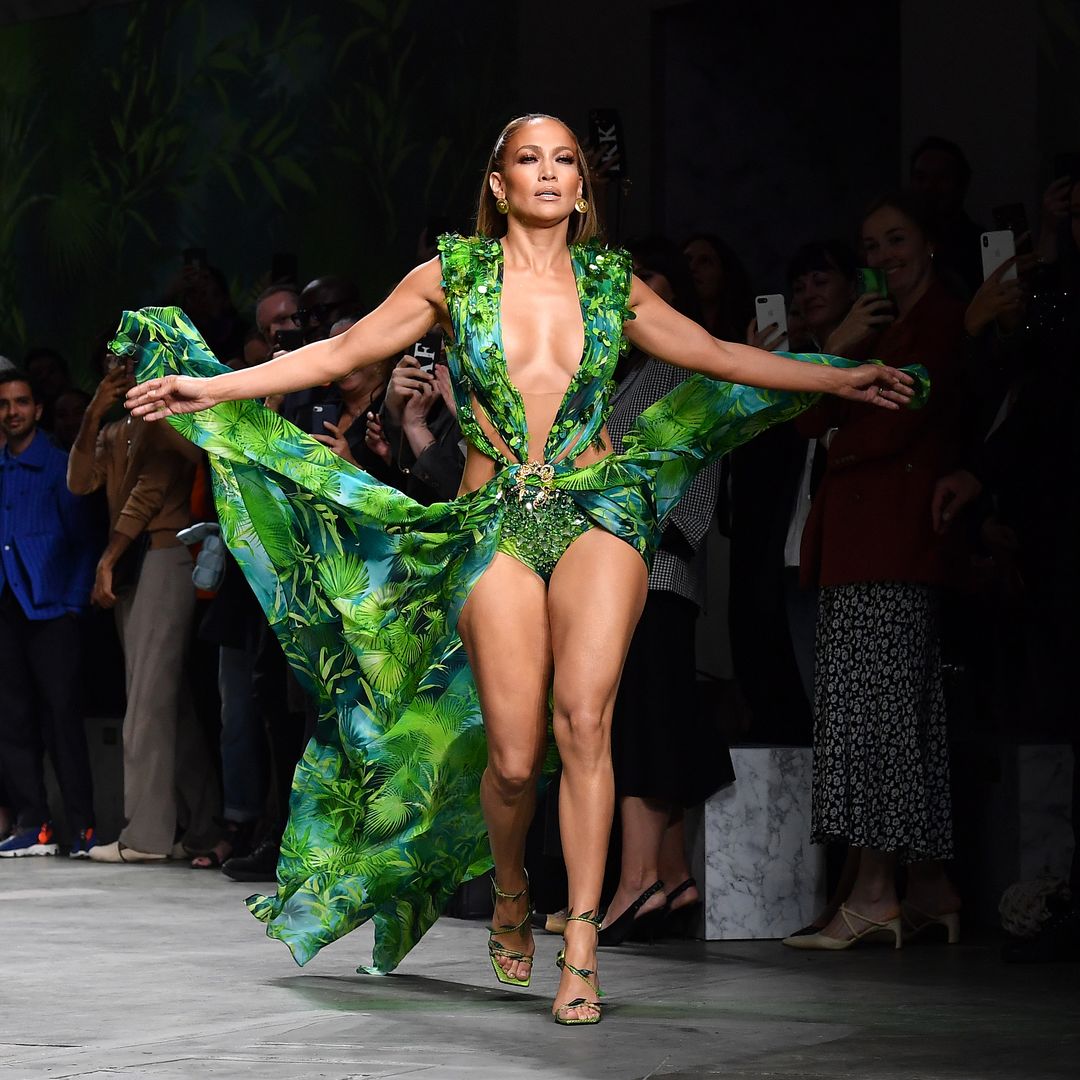 La artista recicla el mismo vestido años después