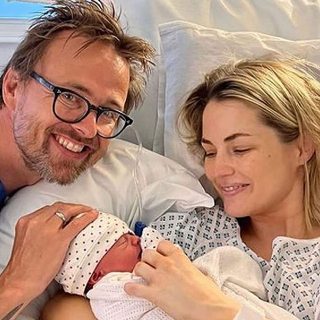 Amanda Hearst, ex de Luis Medina, da la bienvenida a su primer hijo