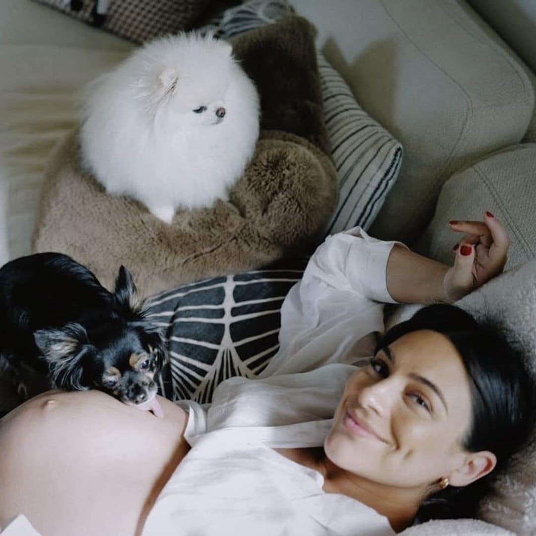Ana Brenda Contreras presume su 'baby bump' en la recta final de su embarazo