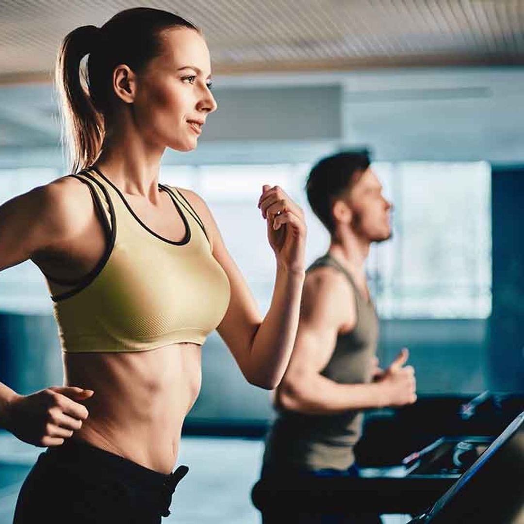 Novedades en el 'running indoor': ¿conoces ya las cintas de correr curvas?