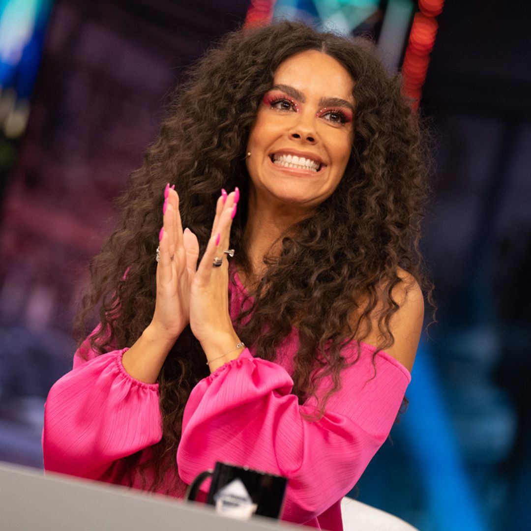 Pelo rizado, maquillajes 'Euphoria' y todas las tendencias virales de Cristina Pedroche este año