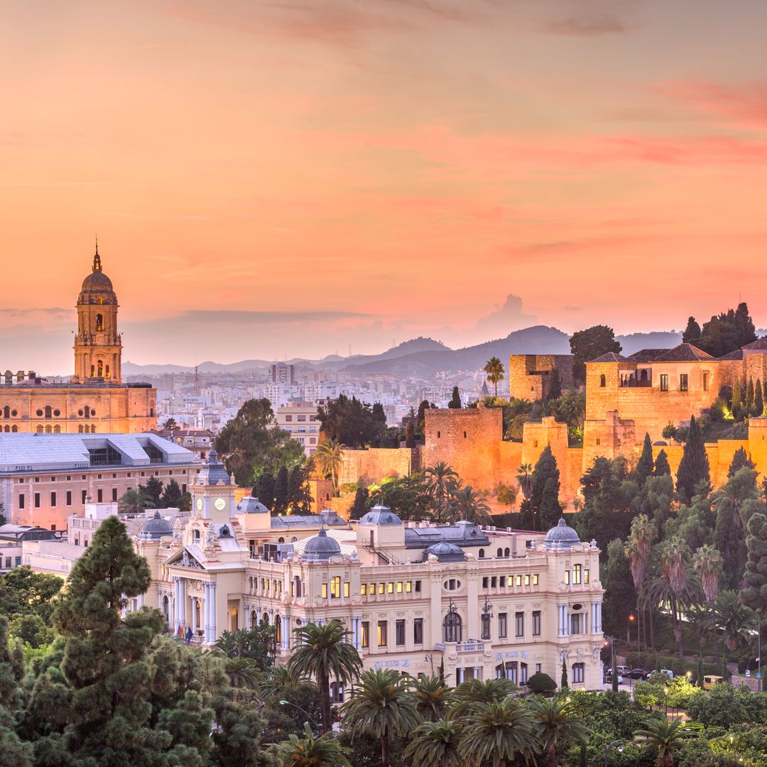 Viajar a Málaga con amigas: una escapada inolvidable a la ciudad del eterno verano