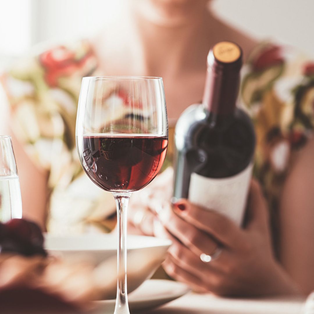 La verdad detrás del mito: 'beber una copa de vino al día es bueno para el corazón'