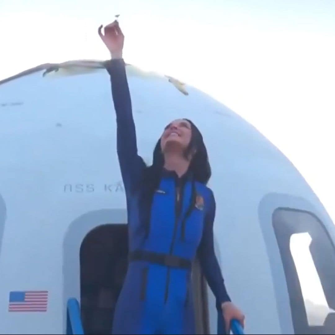 Katy Perry y Lauren Sanchez hacen historia en su viaje al espacio solo para mujeres