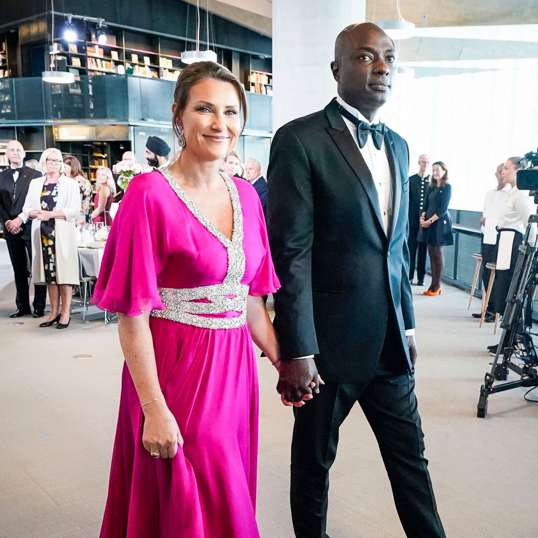 Guía para seguir en ¡HOLA! la boda de la princesa Marta Luisa y Durek Verrett
