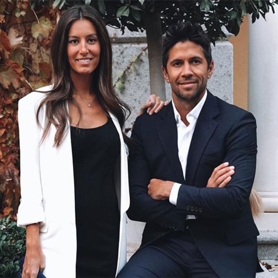 Ana Boyer despide el año presumiendo de sus primeras curvas premamá