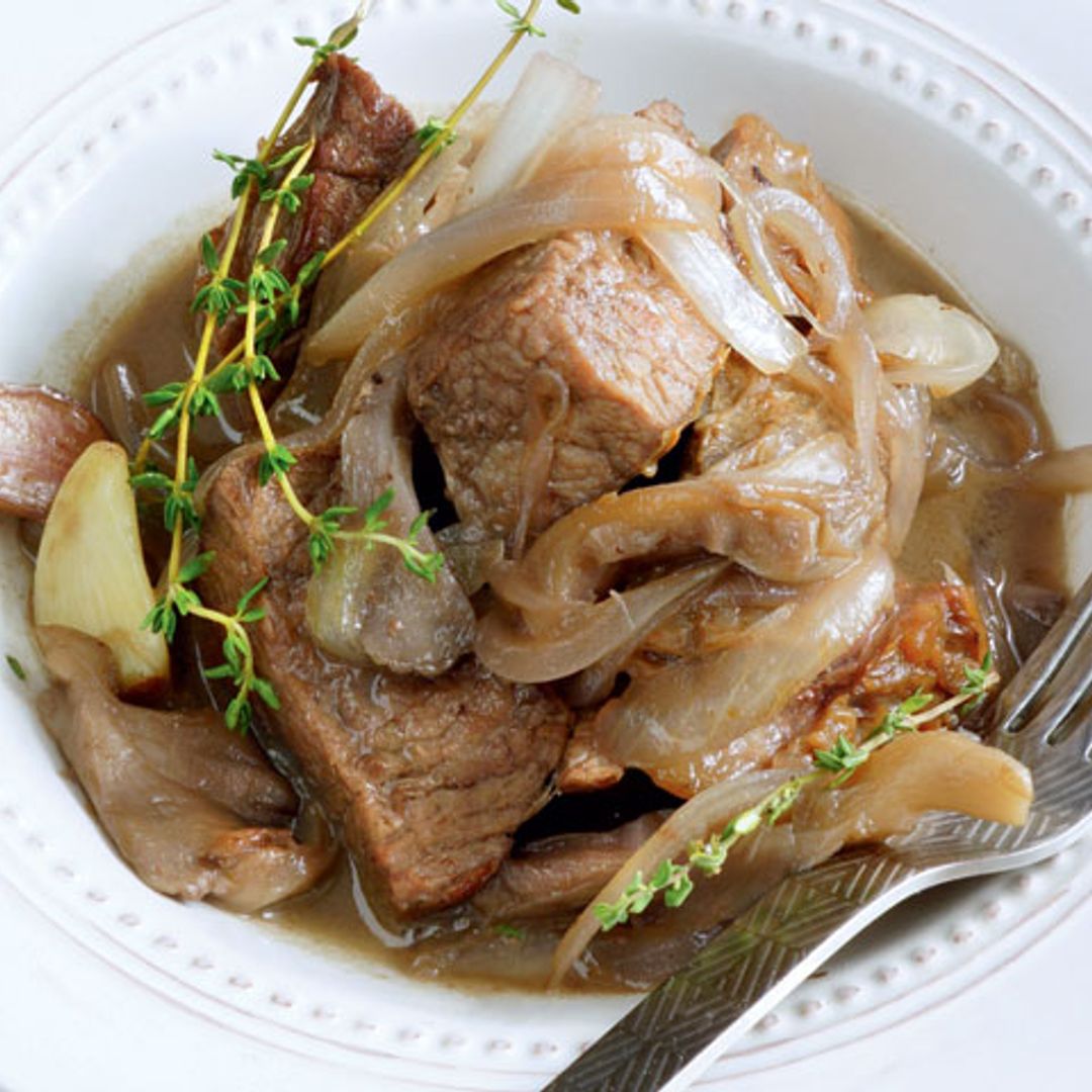 Ternera al vino tinto con setas