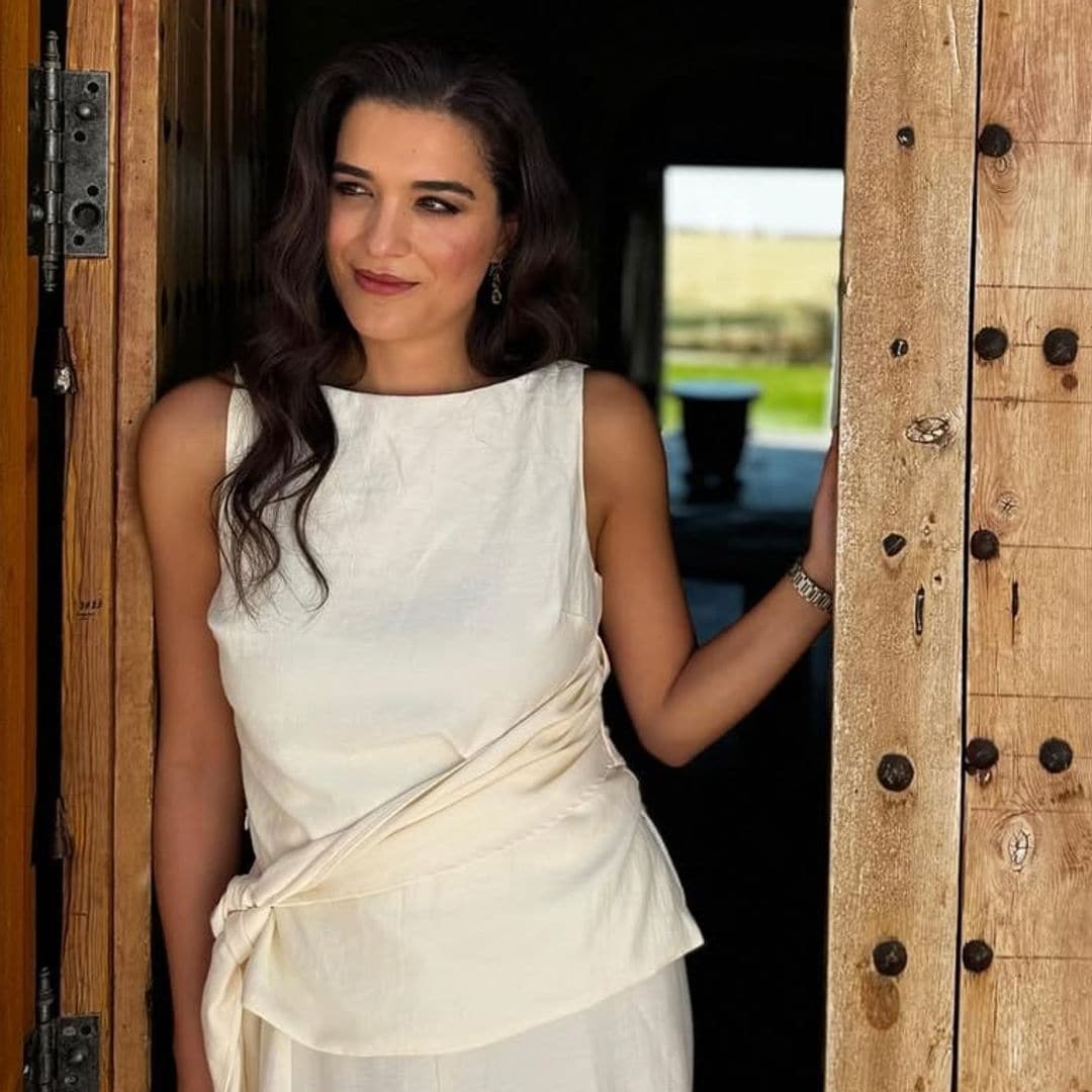 Hablamos con las creadoras del look preboda de Bárbara Mirjan: "Quería sencillez, elegancia y un aire atemporal"