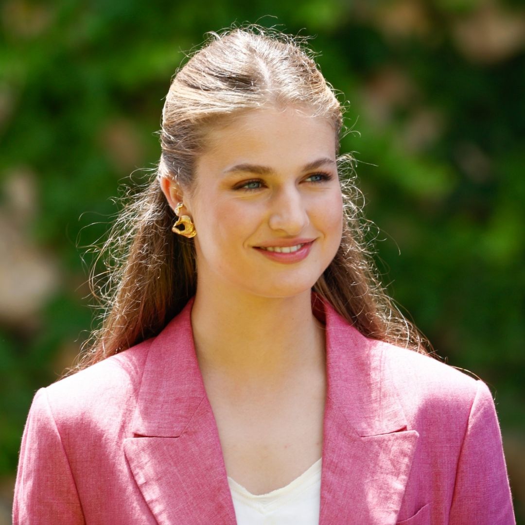 Por qué la princesa Leonor viste cada vez más de rosa, según nuestra experta en colorimetría: "Es la forma más sutil de equilibrar su imagen de autoridad"