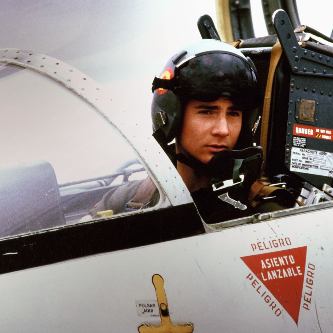 LA PRINCESA LEONOR  LEVANTA EL VUELO MUY ILUSIONADA: EL ESPÍRITU AVIADOR DE LA HEREDERA AL TRONO