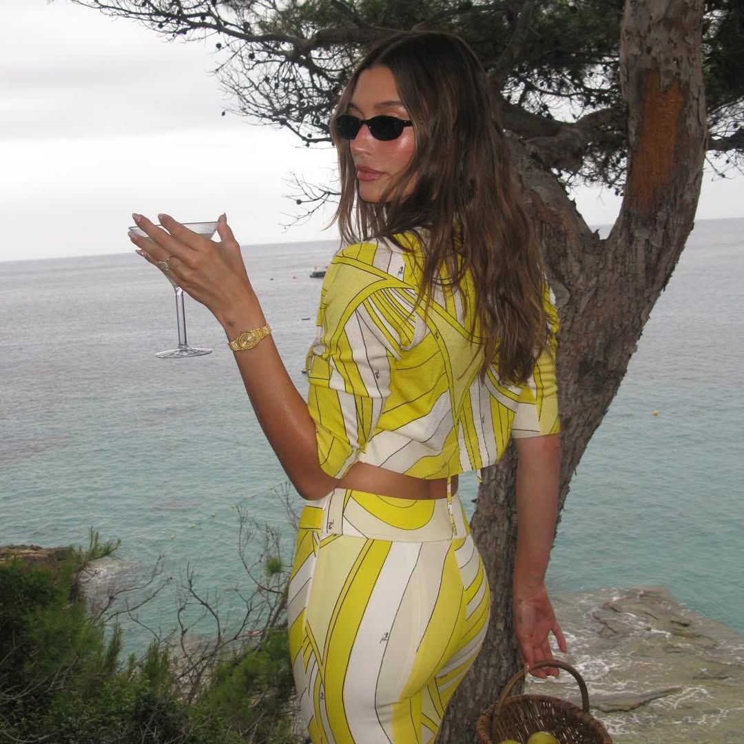 12 prendas y accesorios virales este verano que seguirán siendo tendencia en otoño