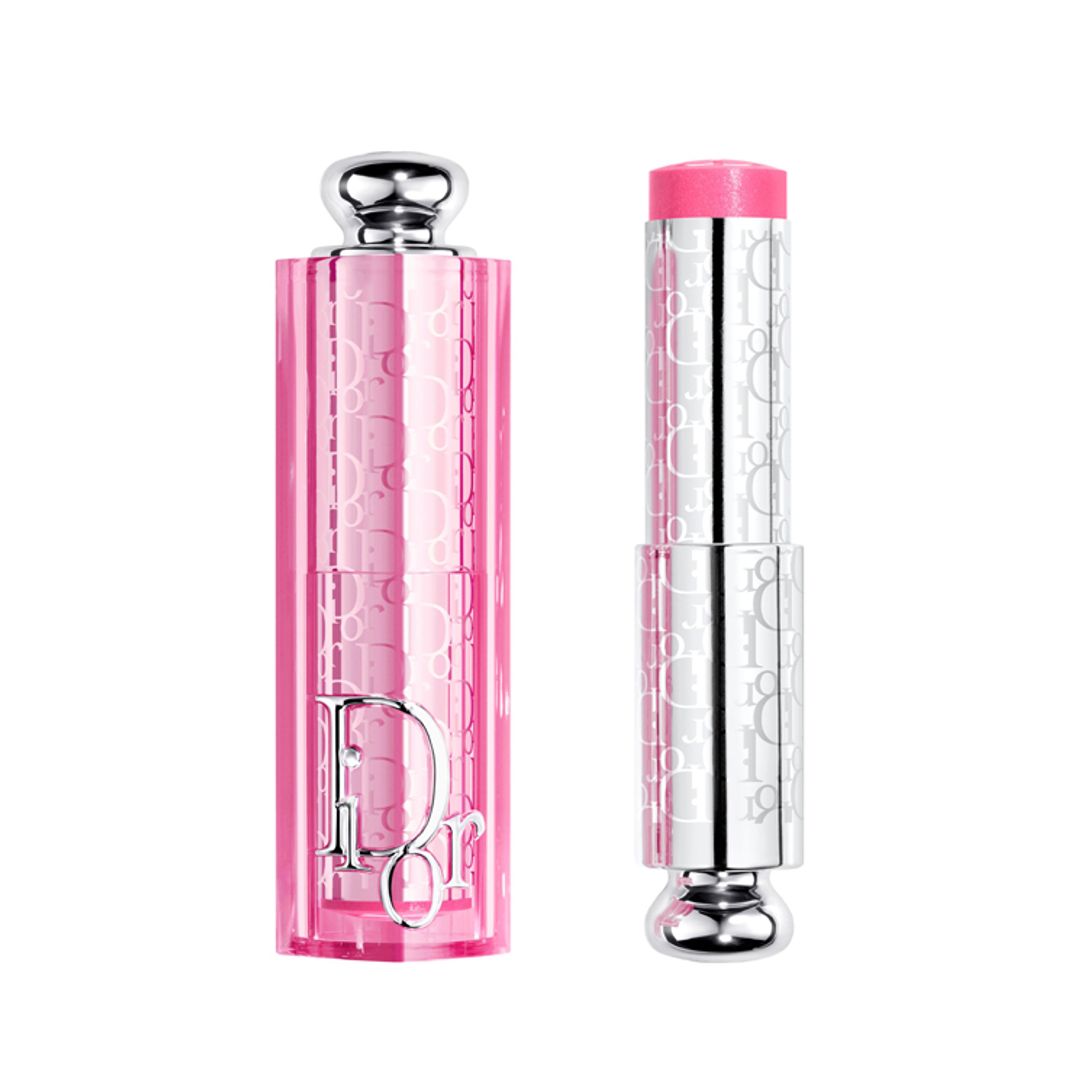 Dior Backstage Rosy Glow Stick en el tono Pink Delight (46 euros). Fórmula en barra con acabado dewy glow que realza los pómulos con un velo luminoso de color. 