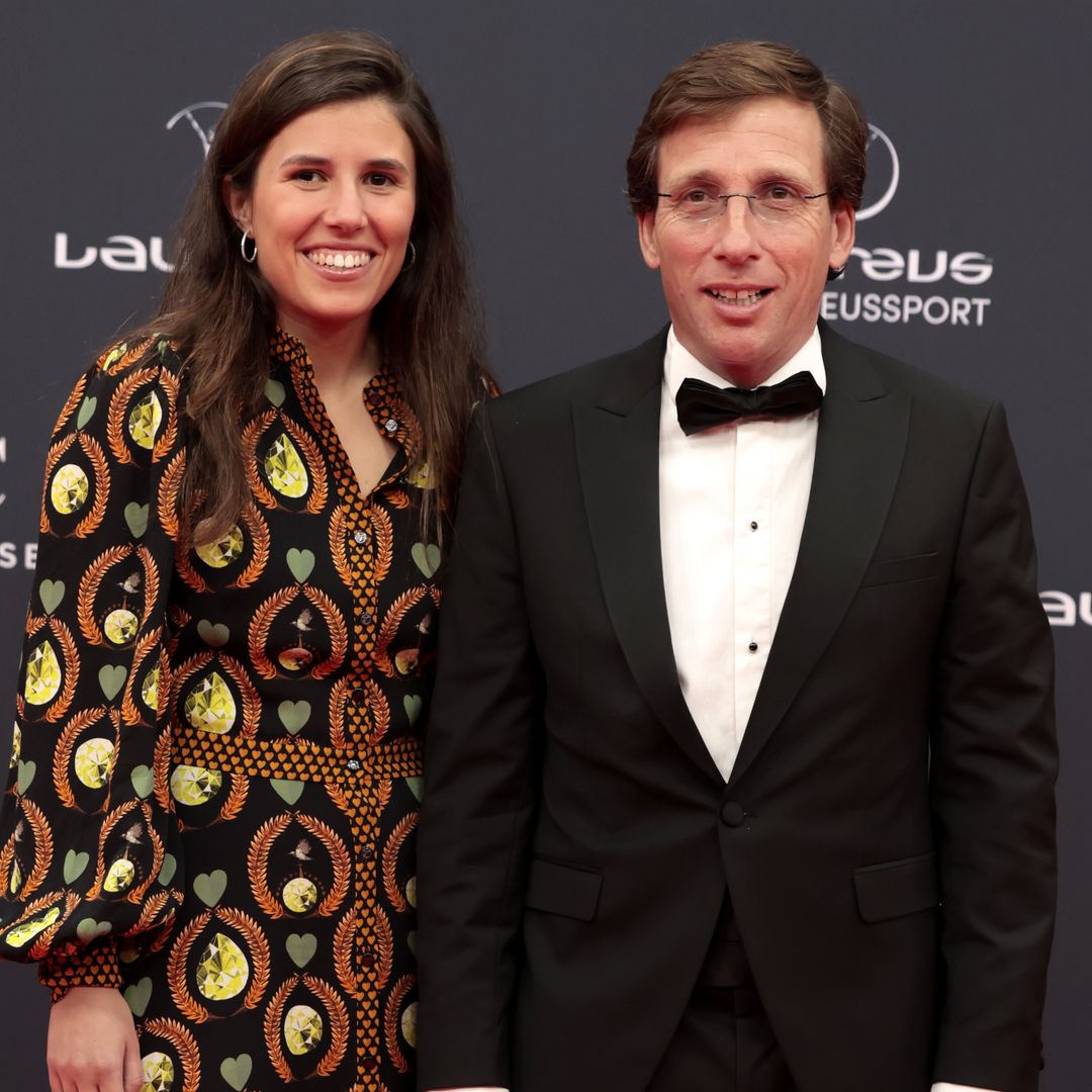 Almeida desvela el nombre del hijo que espera con Teresa Urquijo... y es una broma muy futbolera