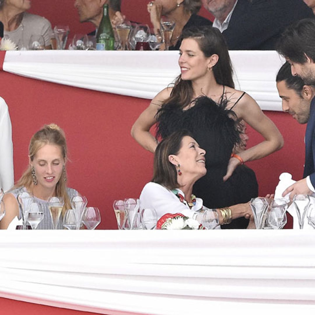 ¿Qué hacen juntos Marta Ortega y Carlos Torretta junto a Carlota y Carolina de Mónaco?