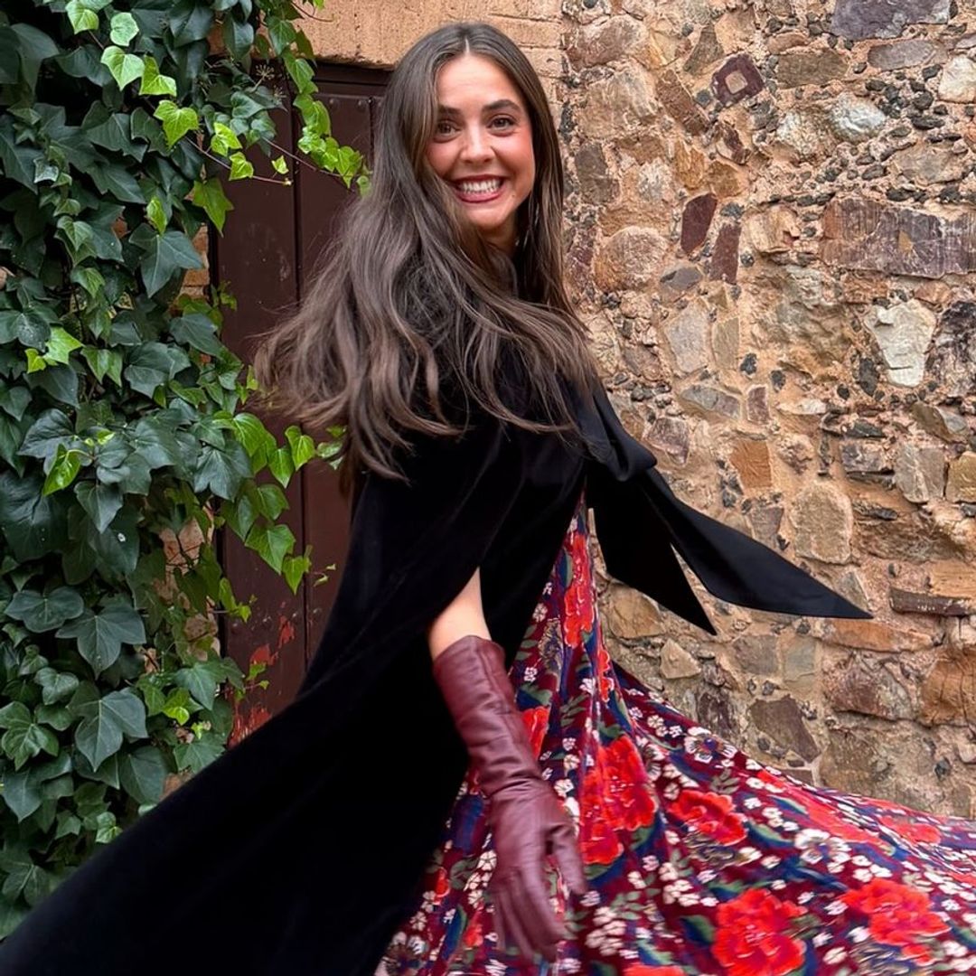 Los pusieron de moda la reina Isabel y Jackie Kennedy con siglos de diferencia y hoy se combinan hasta con vaqueros para formar looks de otoño más elegantes