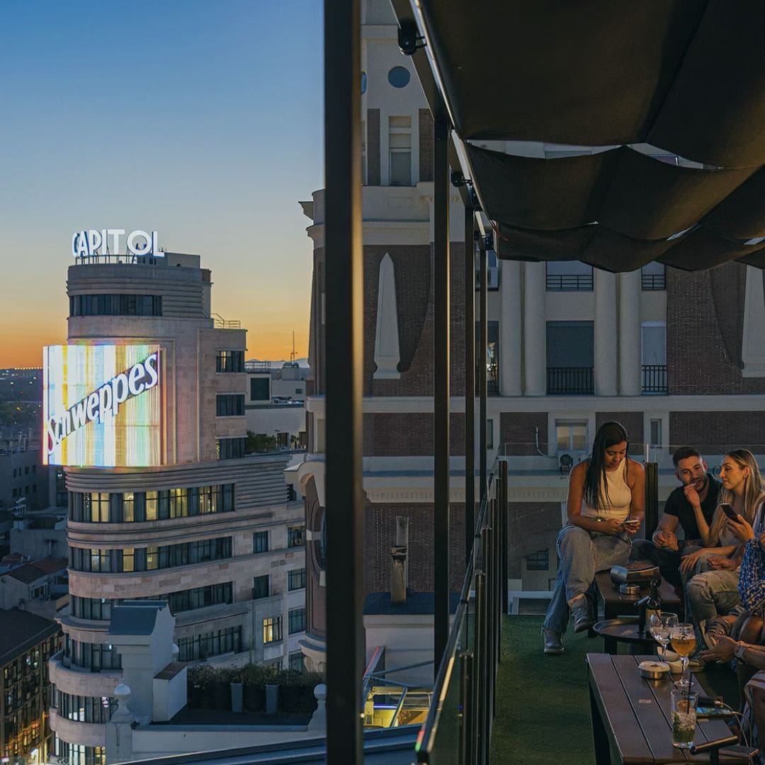 Terraza rooftop en Madrid Ella Skybar