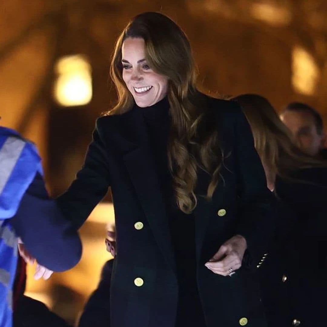 Kate Middleton recupera su tartán favorito desde 2012 y acierta con un look perfecto para Navidad