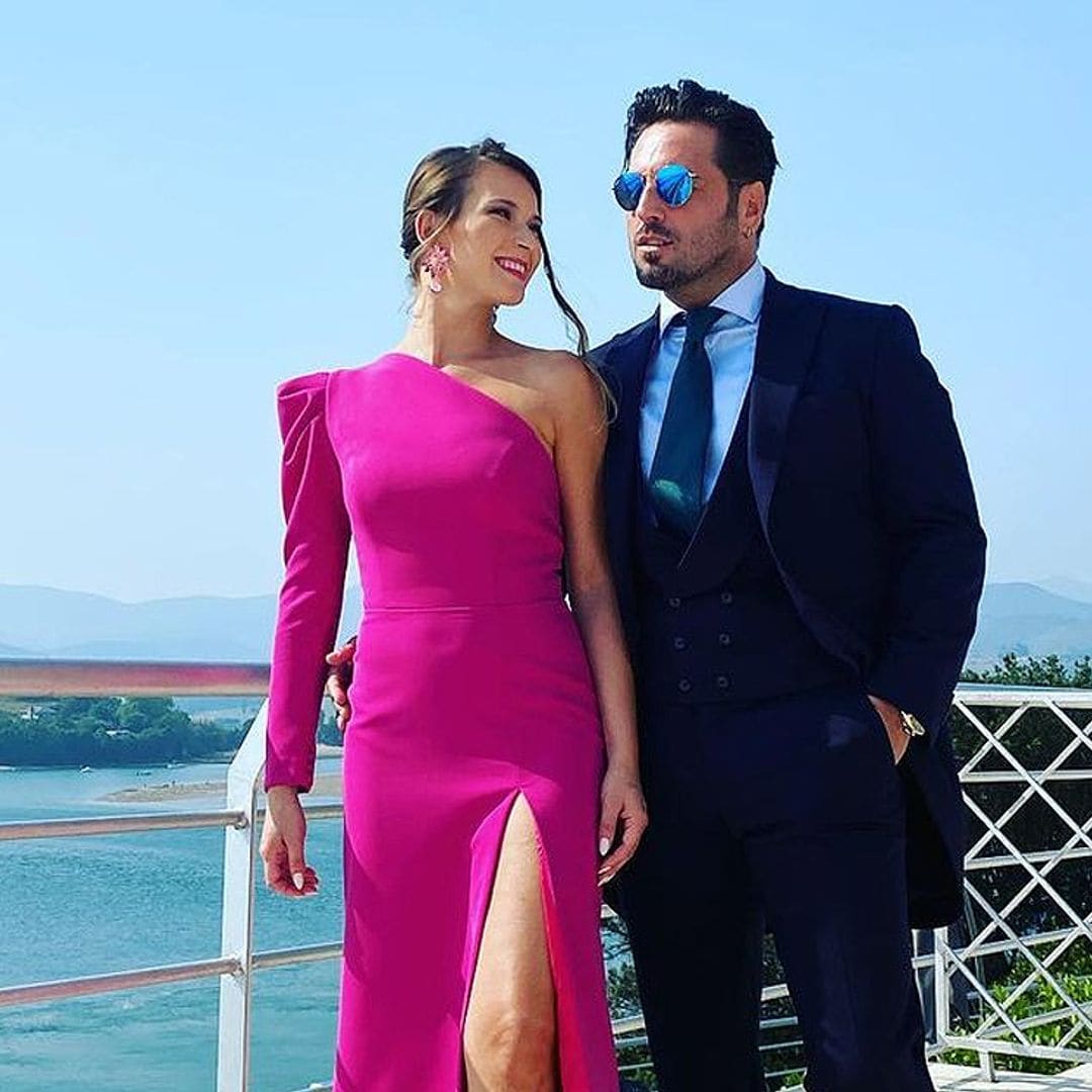David Bustamante y Yana Olina, en la boda del hermano del cantante a pocos días de celebrar su particular aniversario