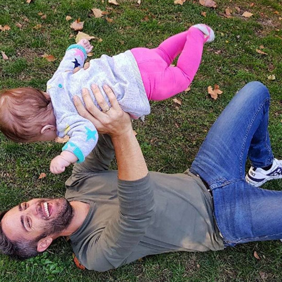 Roberto Leal nos presenta a su 'niña Lola', la fan más pequeña de Operación Triunfo