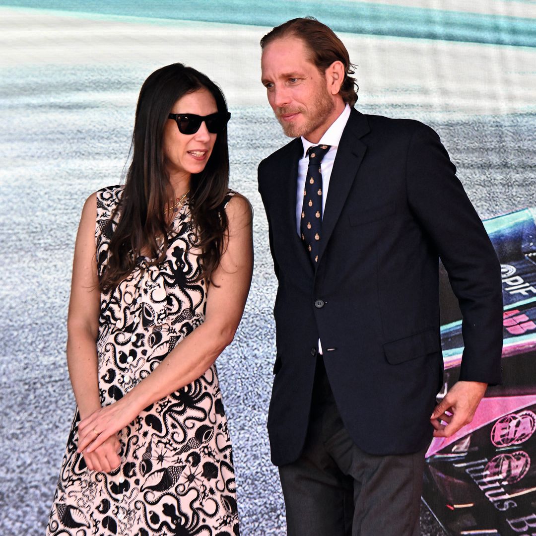 Tatiana Santo Domingo convierte el E-Prix de Mónaco en una pasarela bohemia con su vestido de pulpos y caracolas