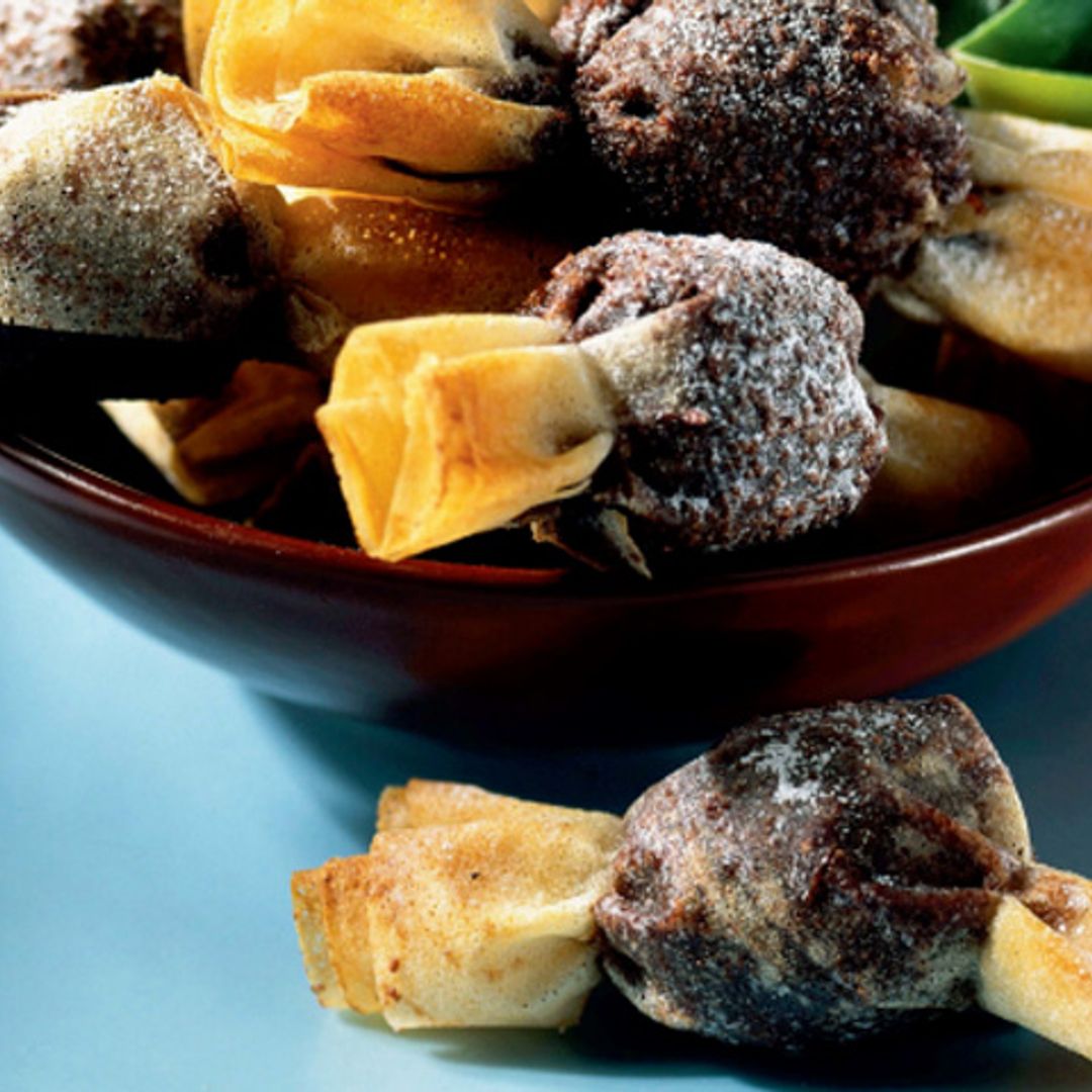 Caramelos de chocolate y frutos secos