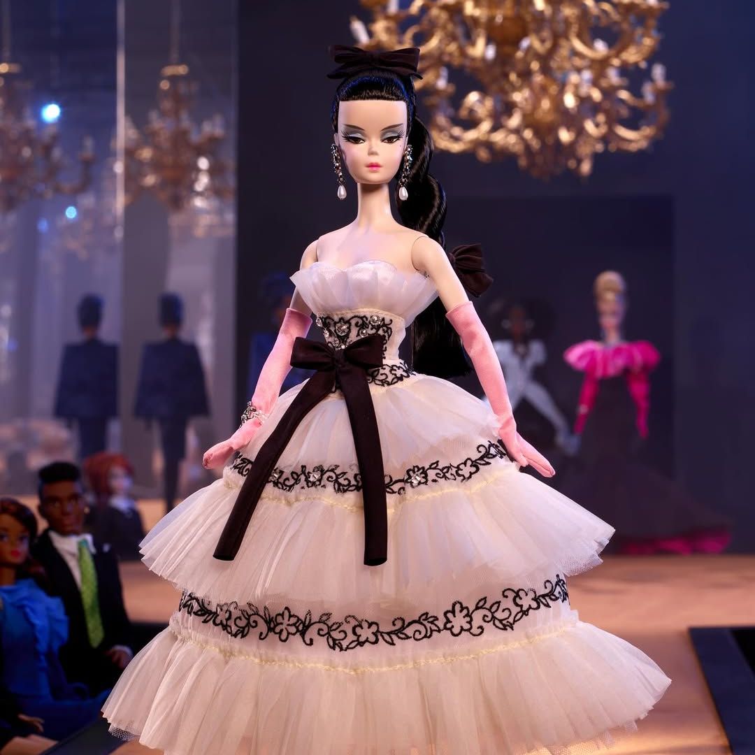 Barbie rinde un especial homenaje a la Alta Costura con su nueva muñeca