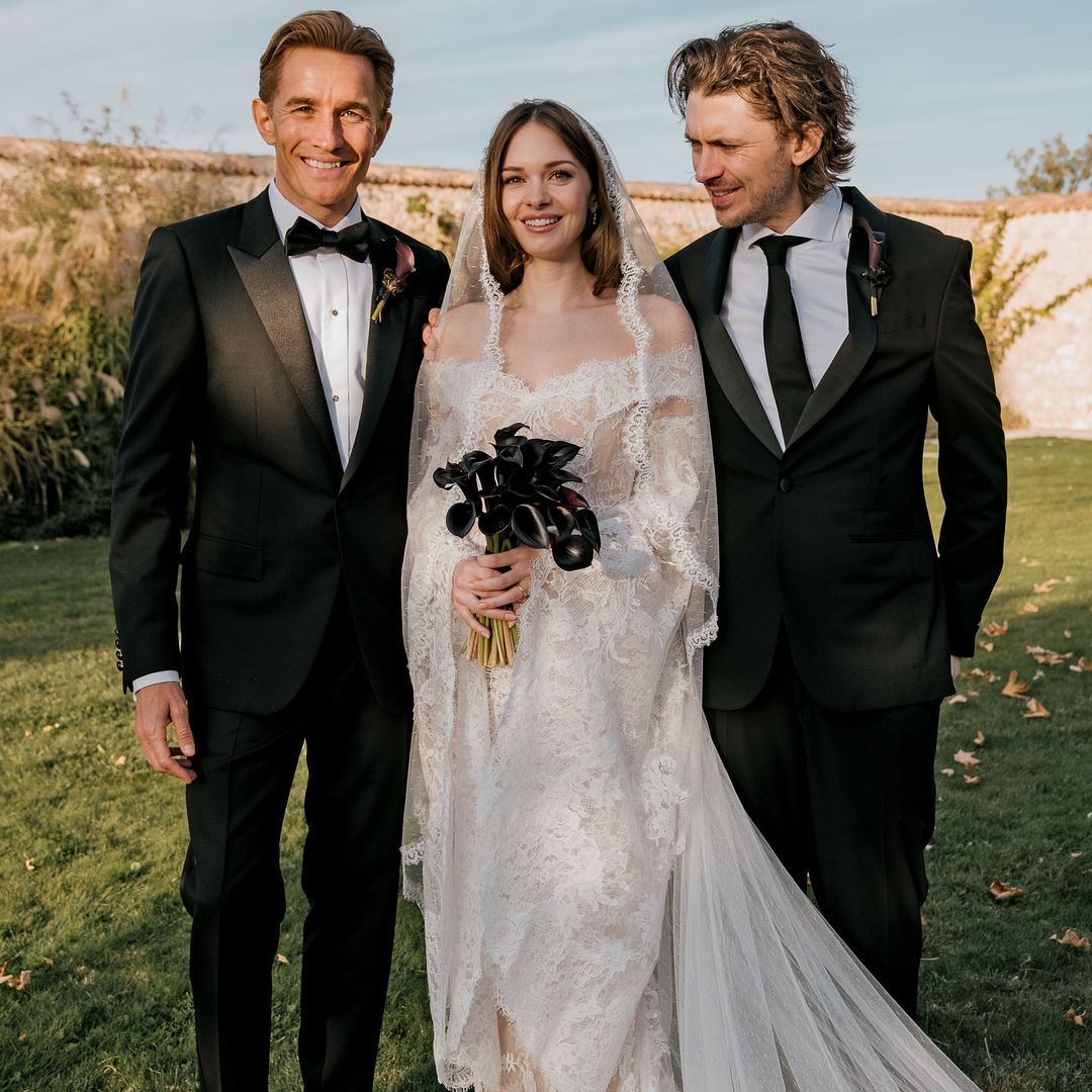 Descubrimos a Jesse, el hermano de Stella Banderas, que es un clon de su padre, Don Johnson en su época de 'Miami Vice'