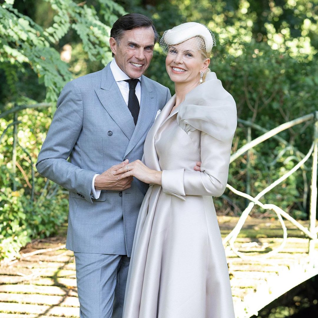 Entramos en la boda real de Carlos Felipe de Orleans y Naomi-Valeska
