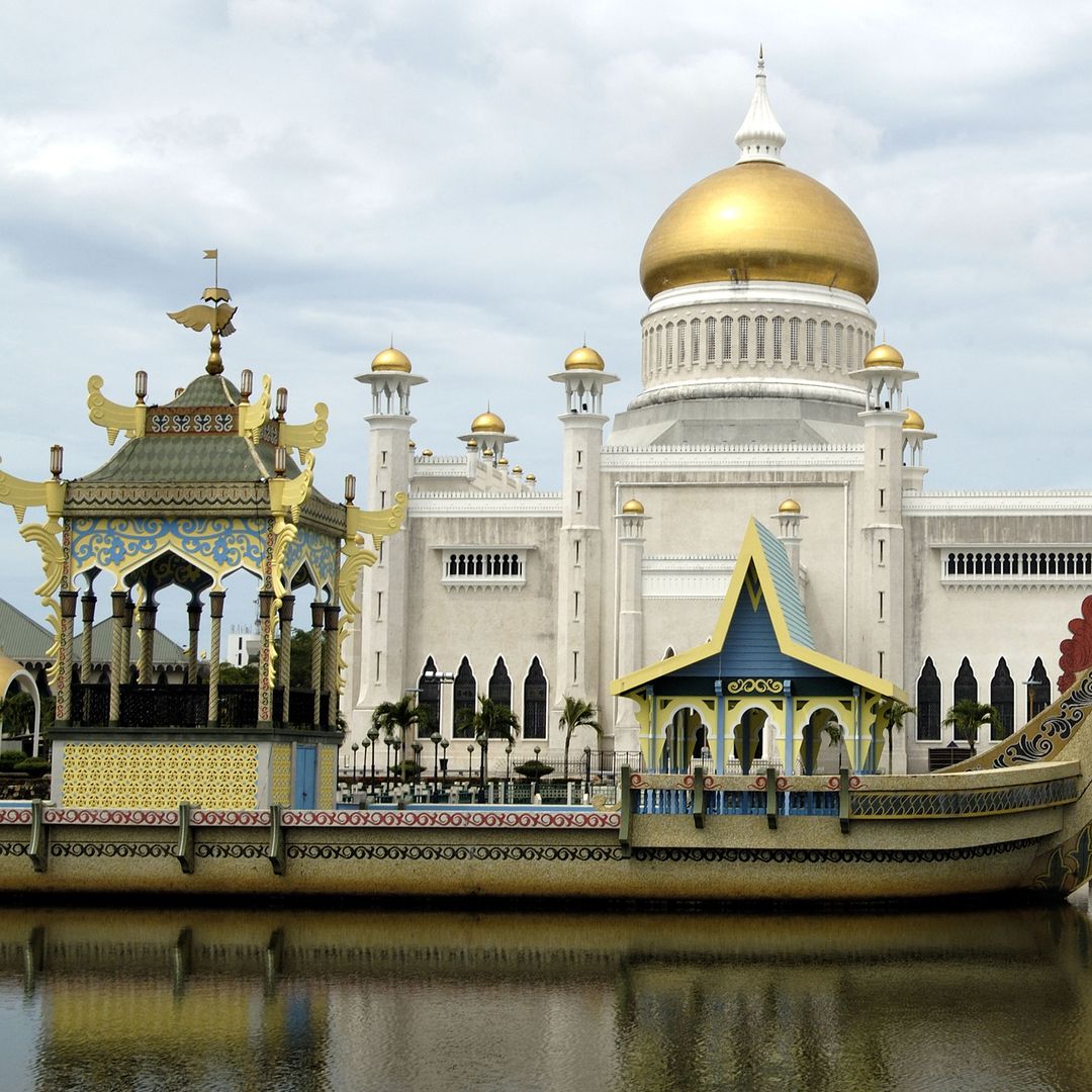 Palacio real de Brunei, Istana Nurual Iman