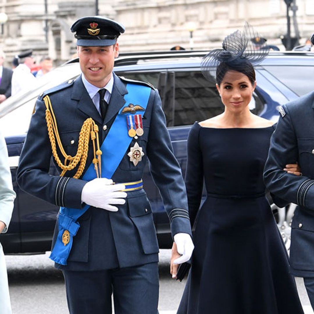 La joya que la Duquesa de Cambridge y la de Sussex no pueden usar para sus 'looks' de día