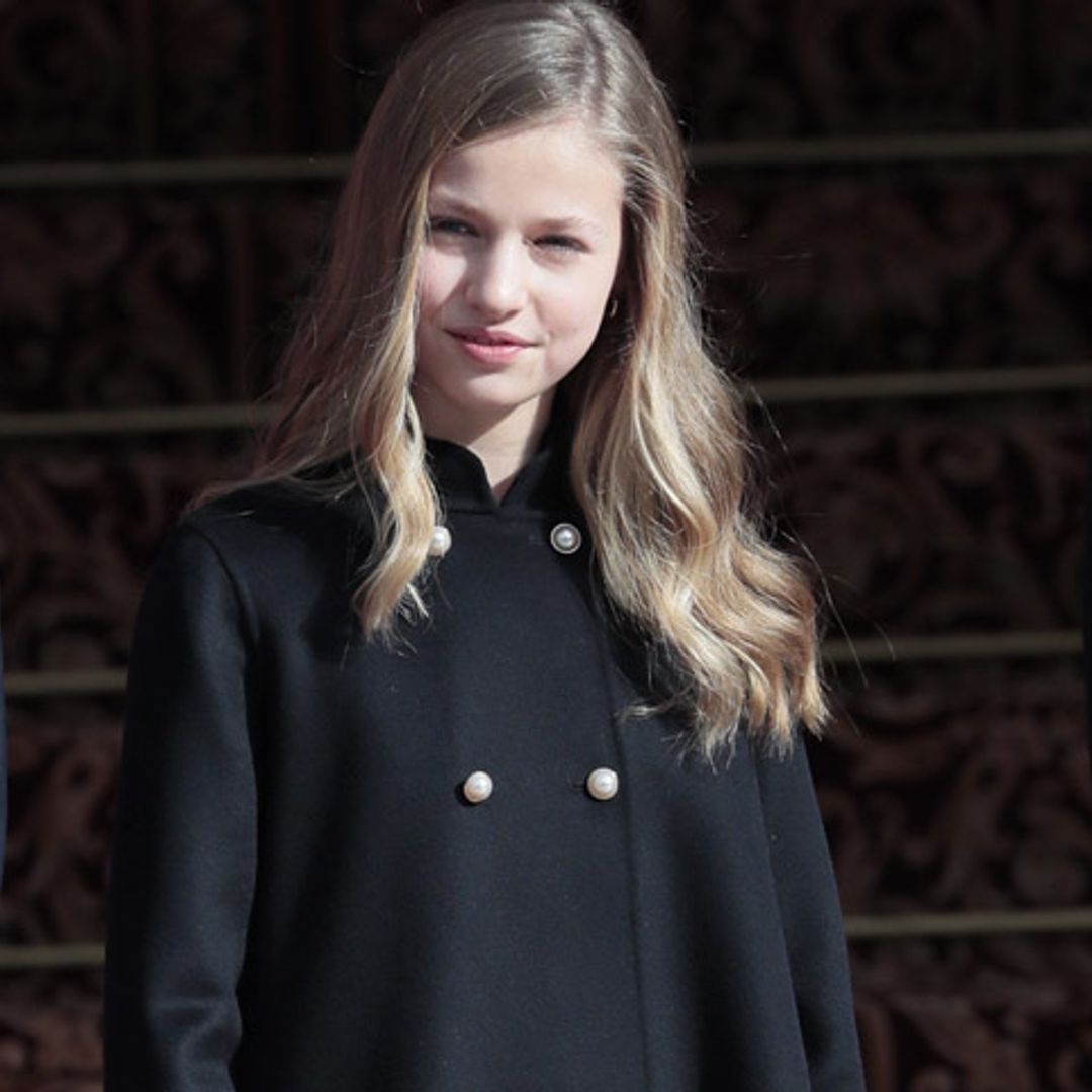 En 'rojo Letizia', la princesa Leonor recicla uno de sus mejores looks