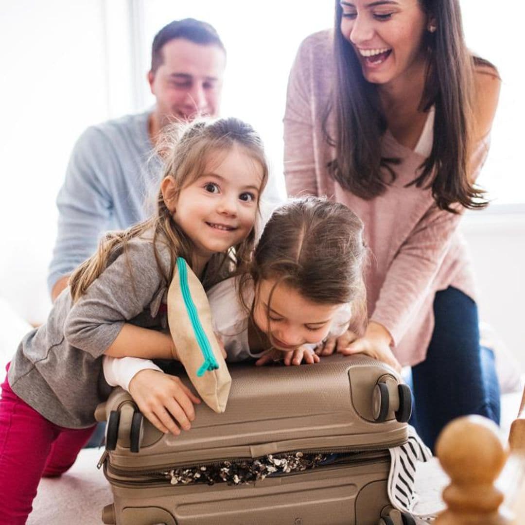 Este es el ‘check-list’ de la maleta de tus hijos