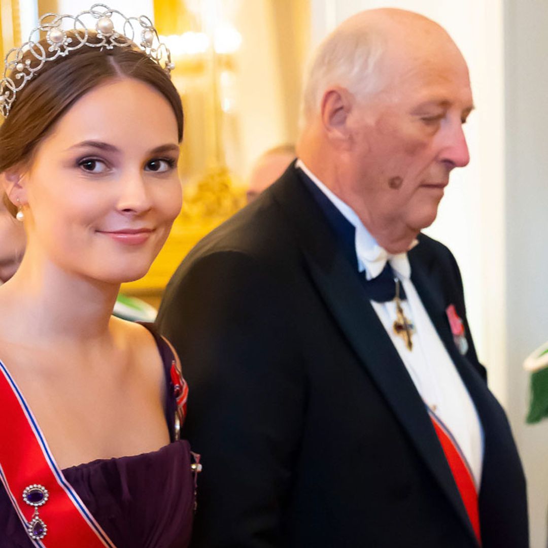 Una distinción y dos joyas familiares, algunos de los regalos que Ingrid de Noruega ha recibido en su cumpleaños