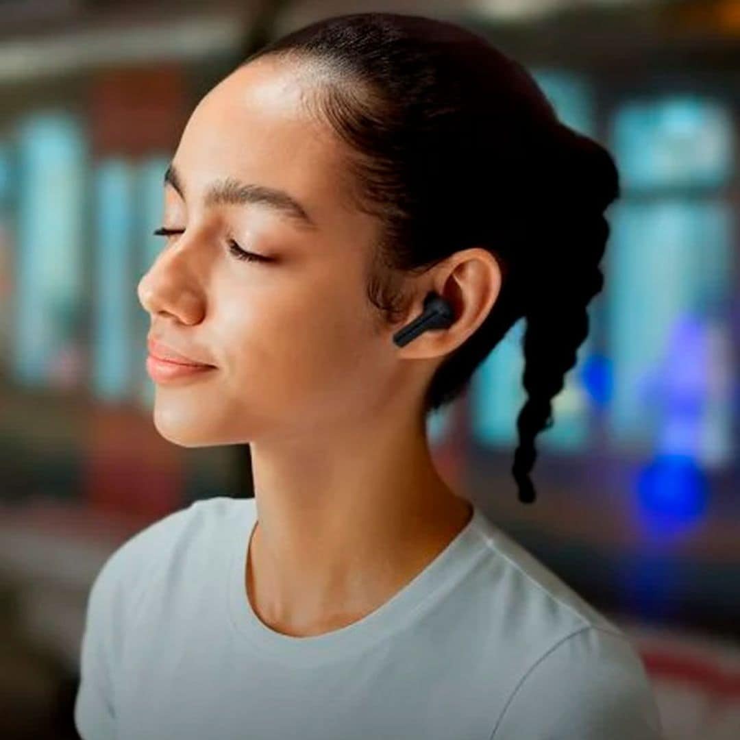 La joya del Black Friday: los auriculares que cancelan el ruido y te ahorran 200€