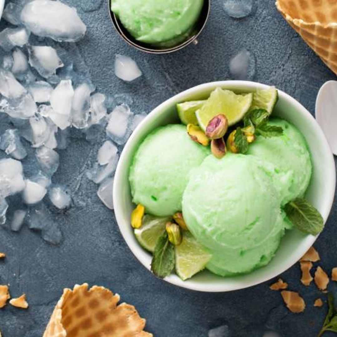 Helado de lima y pistachos