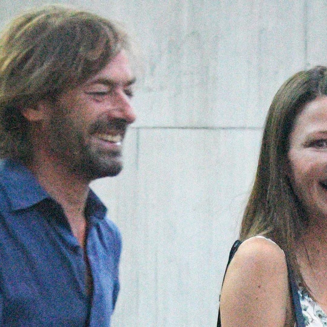 Esther Doña y Santiago Pedraz comienzan sus primeras vacaciones juntos tras confirmar ¡HOLA! su relación