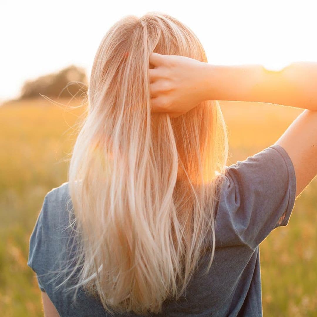 ¿Cuándo deja de ser normal la caída del cabello?